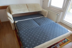 Sofa ausgezogen